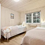 Casa de Férias Pet Friendly Home In Blavand With Sauna