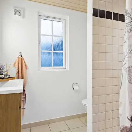 9 Bedroom Awesome In *