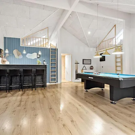 Pet Friendly Home In Blavand With Sauna Casa de Férias