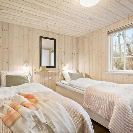 Dom wakacyjny Cozy In With Sauna *